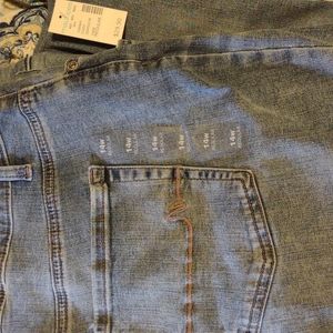 Maurices jeans